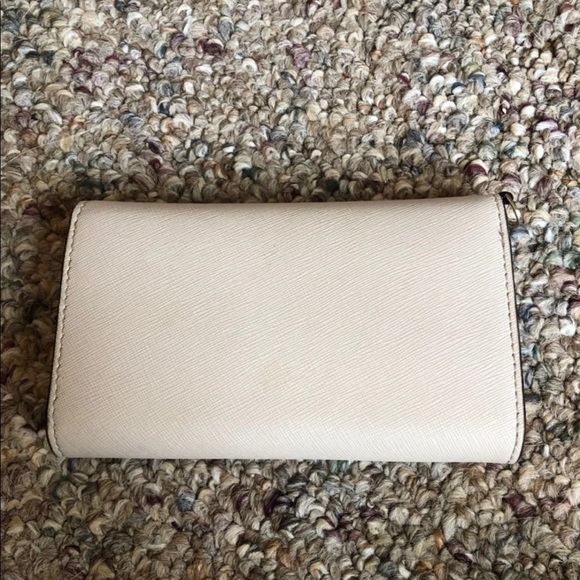 Kate Spade Wallet - Picture 2 of 4